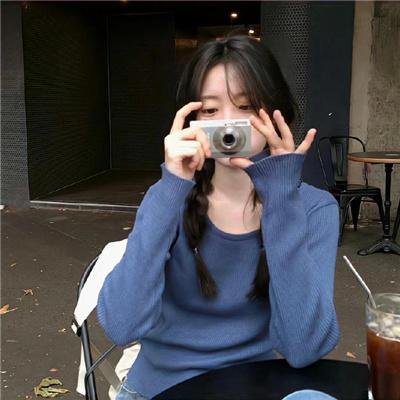 鉴宝神手，我靠赌石咸鱼翻身